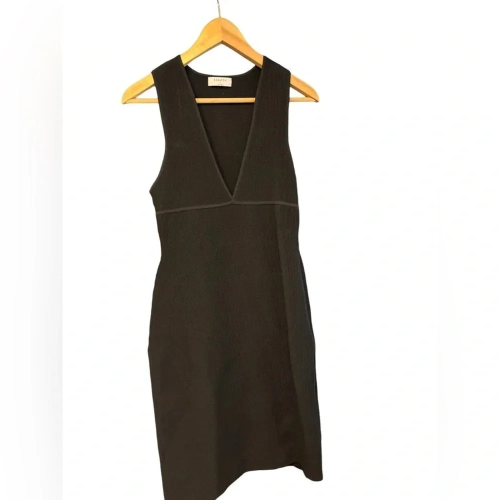 Aritzia Babaton Black Knit V Neck Bodycon Ribbed Knit Sleeveless Black Dress M